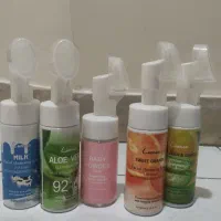 فیس واش با سر سیلیکونی