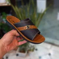 صندل مردانه