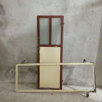 درب دستشویی آهنی