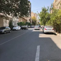 ۲۰۸متر کلنگی جنوبی۳طبقه بنا