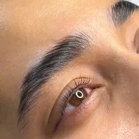 خدمات و آموزش اکستنشن مژه و لیفت مژه و ابرو|خدمات آرایشگری و زیبایی|پرند, فاز ۲|دیوار