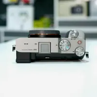 سومی آلفا Sony A7C مشابه آکبند کم کارکرد|دوربین عکاسی و فیلم‌برداری|تهران, فردوسی|دیوار