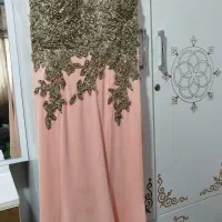 لباس مجلسی|لباس|پیشوا, |دیوار