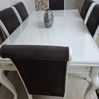 میز ناهار خوری