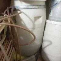 دبه ۱۰۰ لیتری تمیز