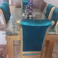 فروش مبل و میز ناهارخوری و ویترین و لوستر