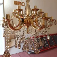 لوستر ۱۲ شاخه برنجی اصل (آب‌طلا) سنگین