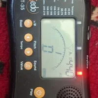 مترونوم و تیونر گیتار mt35