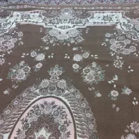 یک عدد رو فرشی بفروش میرسه