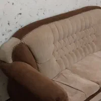 فروش مبل سالم بدونه زدگی پارگی همراه گل میزاش