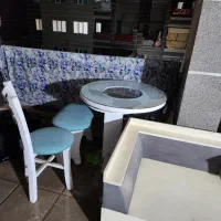 میز ناهارخوری و مبل بالکن و باغ