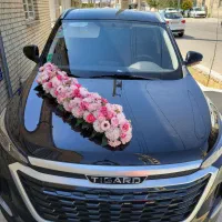 ماشین عروس دسته گل عروس