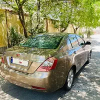 جیلی ام گرند اتومات بدون رنگ ضربه