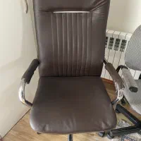 صندلی مدیریتی چرمی و صندلی دانش آموزی|صندلی و نیمکت|تهران, توحید|دیوار