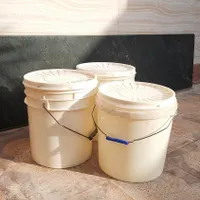 فروش فوری سطل بزرگ در خورموج