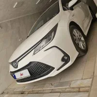 تویوتا کرولا هیبرید ۱۸۰۰