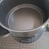 قابلمه تفلون درحد نو