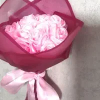 گل روبانی|گل مصنوعی|رباط‌کریم, رباط‌کریم|دیوار