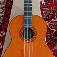 گیتار یاماها c70