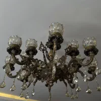 لوستر ۸ شاخه|لوستر و چراغ آویز|اصفهان, چرخاب|دیوار