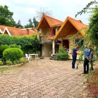 ویلا-باغی-270متر-سندششدانگ-سرسبز-شهرکی