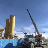 جرثقیل ۲۰ تن تادانو نهنگ ۱۹۷۵