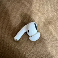 ایرپاد پرو گوش چپ