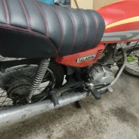 هوندا ۱۲۵ مدارک کامل|موتورسیکلت|تهران, آهنگ|دیوار