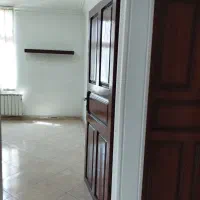 اجاره اتاق اداری یک اتاق ۱۰ متری از ۱۰۰ متری