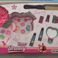 لوازم آرایشی اسباب بازی