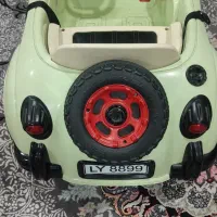 ماشین شارژی کلاسیک|اسباب و اثاث بچه|گلبهار, شهر جدید گلبهار|دیوار