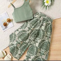 تولید و فروش انواع لباس بچگانه