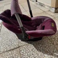 کریر و ساک و آغوشی کودک