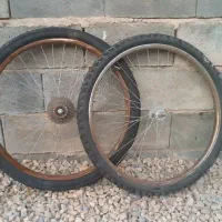 رینگ  و لاستیک دوچرخه ۲۶|دوچرخه، اسکیت، اسکوتر|شیراز, شهرک مفتح|دیوار