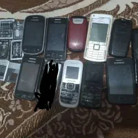 چند عدد گوشی فروشی هست