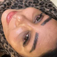 میکروبلیدینگ ابرو میکرو پیگمنتیشن|خدمات آرایشگری و زیبایی|کهنوج, |دیوار