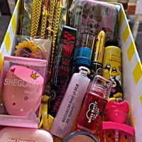 باکس کادویی روز زن تولد. هدیه سوپرایز|آرایشی، بهداشتی، درمانی|اقبالیه, |دیوار