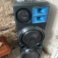 اسپیکر لومکس