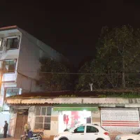 حراج رسمی ملک تجاری در رشت (خیابان مطهری)