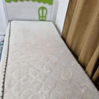 تخت یک نفره