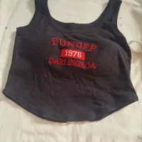 نیم تنه|لباس|کرج, حصار|دیوار