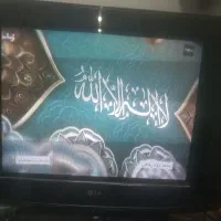 تلویزیون ۲۱ اینچ پشت کوتاه پایه گردان