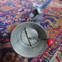 آب انار گیری واب گوجه گیر