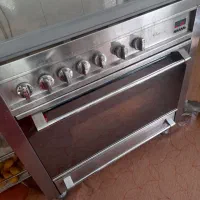 اجاق گاز فر دار
