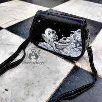 نقاشی روی کیف چرم|کیف، کفش، کمربند|گرگان, |دیوار