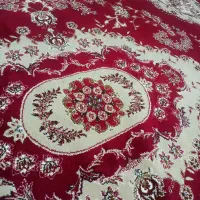 فرش   یک متر و هفتاد در دو متر بیست وسه