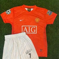 فروش عمده تعدادی لباس ورزشی