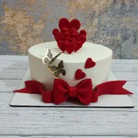 کیک خامه ای|خوردنی و آشامیدنی|اشترینان, |دیوار