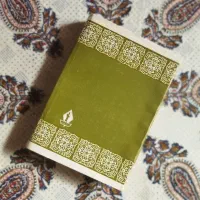 چند جلد کتاب ادبی (ورق بزنید)|کتاب و مجله تاریخی|فردوس (خراسان), |دیوار