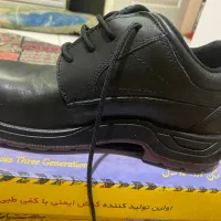 کفش نو ایمنی سایز ۴۳